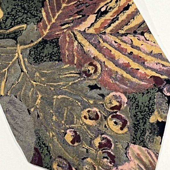 Generra Vintage Fall Leaf Berry Bright Retro Design Rayon Tie - Picture 2 of 10